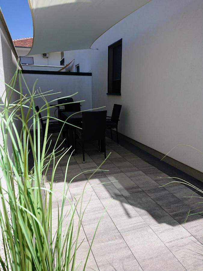 West Star Apartment تروغير المظهر الخارجي الصورة